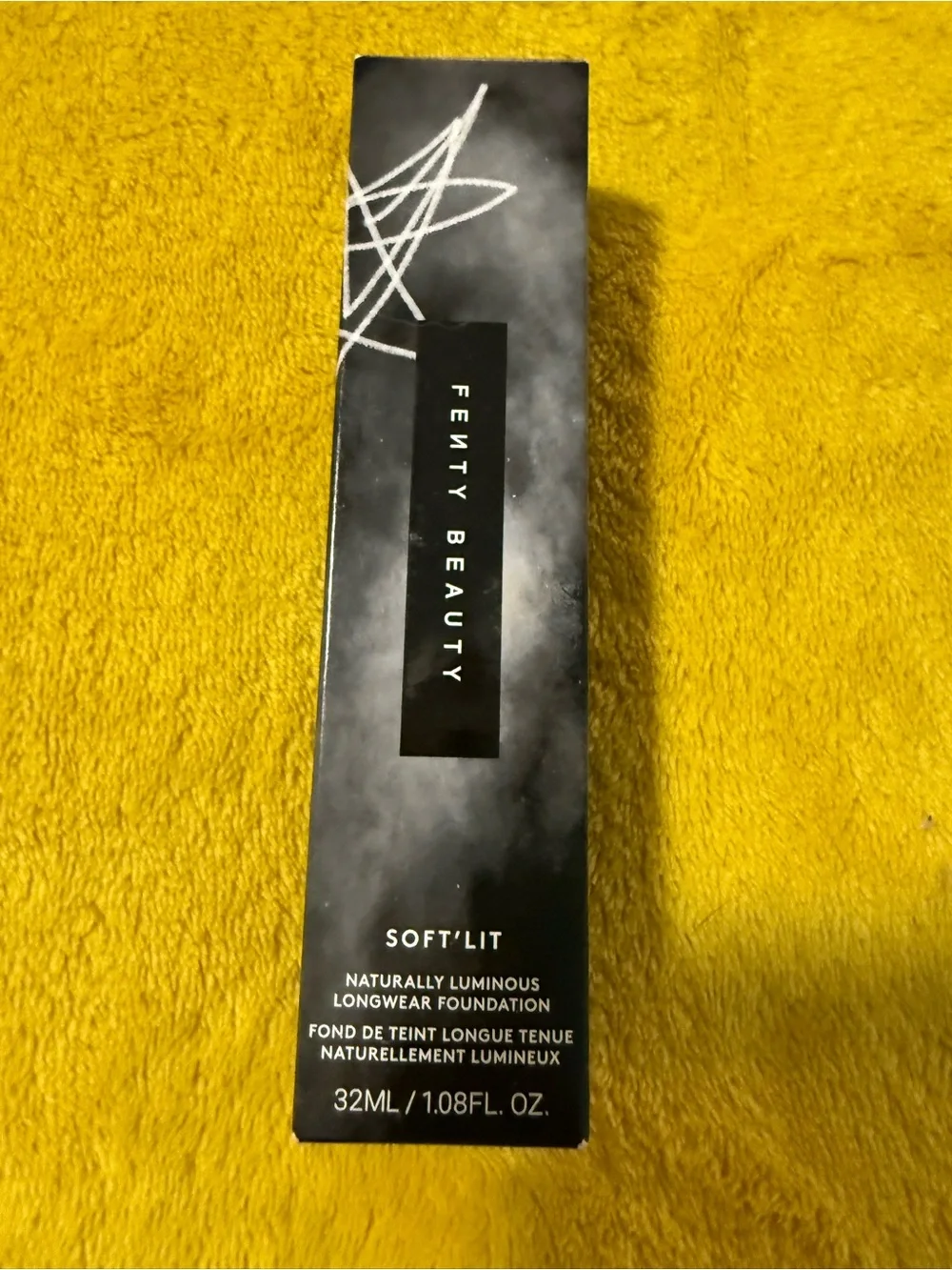 Fenty Beauty Soft'LIT Foundation Box - Black